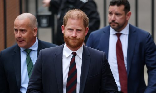 Princu Harryju, nakon svega, ostaje samo jedno, no to treba učiniti u tišini