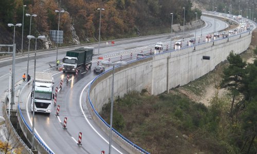 VIDEO Završena važna faza radova na čvoru Mravince, ukida se privremena regulacija prometa