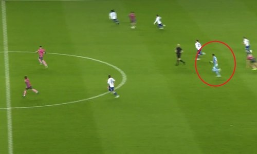 Pogledajte što Lokomotiva nije zabila; Hajdukov golman bio je u napadu...