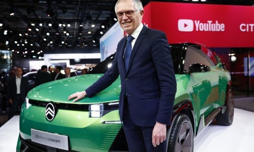 Ovaj tip upravo je pokupio 23 milijuna eura i razbjesnio sve