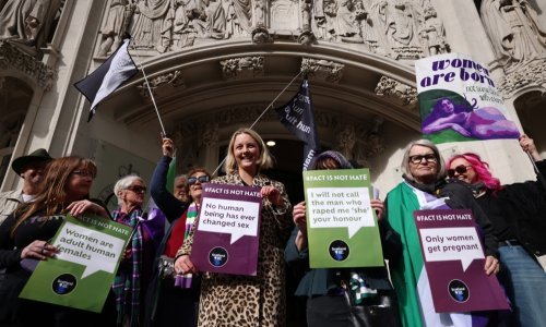 Vrhovni sud u Londonu presudio: Ovako se u našem zakonu tumači pojam - žena