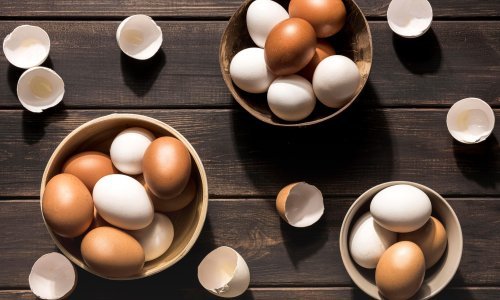 Evo u čemu je razlika između smeđih i bijelih jaja