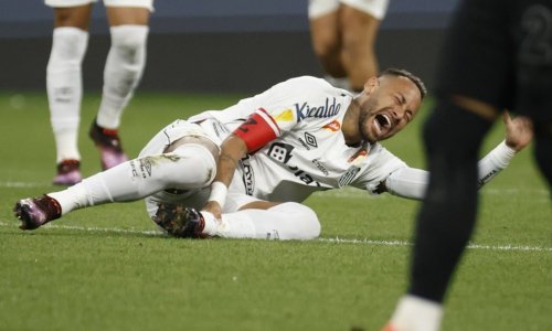 Potpuno slomljeni Neymar nakon nove ozljede u suzama napustio teren