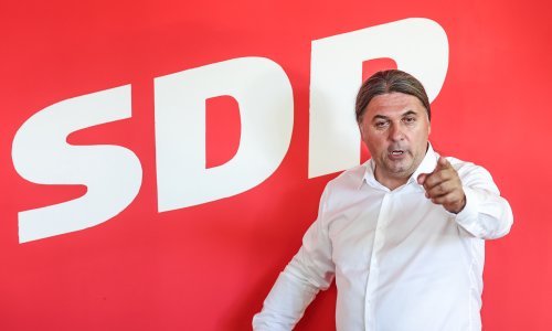 Bivši kandidat za predsjednika SDP-a izbačen iz stranke