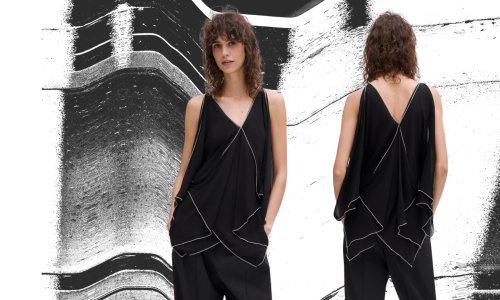 Ovo je jedan od ljepših topova iz Zare - osvaja detaljima i laska figuri