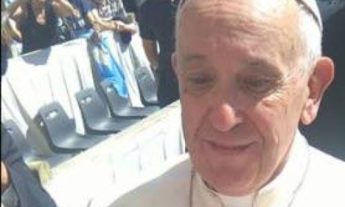 Hajduk objavio papinu sliku sa šalom splitskoga kluba. 'Počivali u miru'