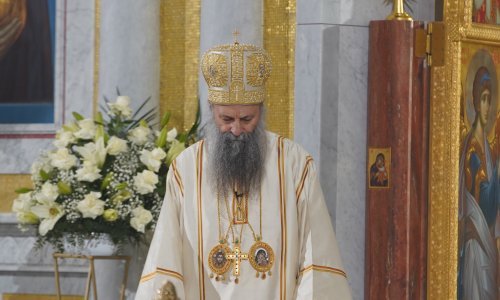 Srpski patrijarh Porfirije poslao značajnu poruku o papi Franji