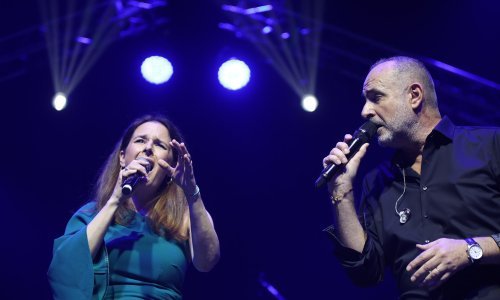 Sjećate li se nje? Zbog Zečića se ponovno uhvatila mikrofona i zapjevala veliki hit