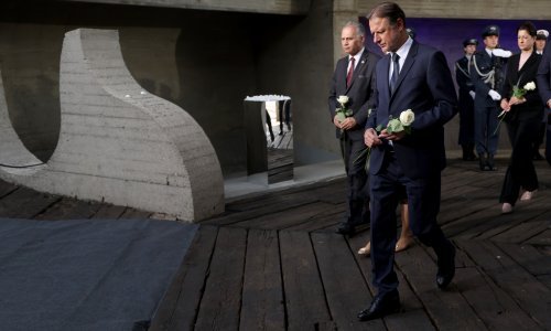 Jandroković: Najvažnije je mladima prenijeti poruku da se protiv zla treba boriti
