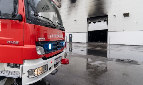 Buknuo požar kod željezničkog stajališta, uzrok još uvijek nepoznat