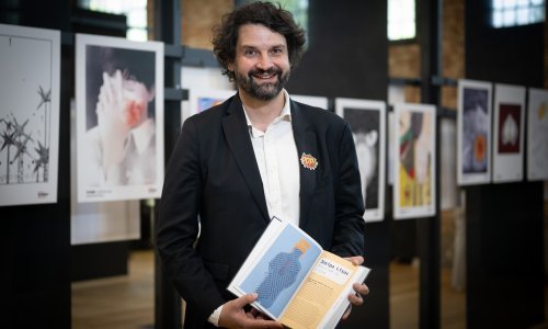 Boris Jokić u prepunoj Laubi predstavio knjigu '60 otkucaja - glazbena lektira'