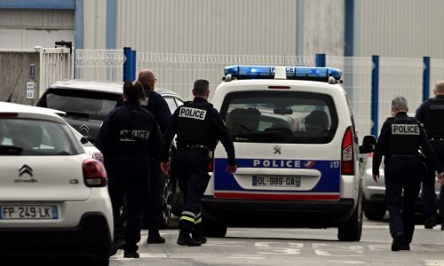 Napadač iz škole imao je na glavi fantomku i kacigu: Prije napada poslao je dokument