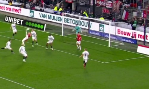 Jesmo li dobili pogodak godine? Pogledajte nevjerojatne škarice u 97. minuti