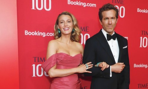 Kraljica crvenog tepiha: Blake Lively istaknula figuru u jednoj od najljepših haljina