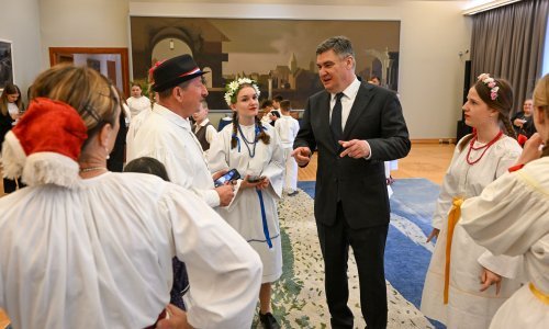 Društvo hrvatsko-slovenskog prijateljstva na Pantovčaku: Milanoviću pokazali što je to Zeleni Jurij