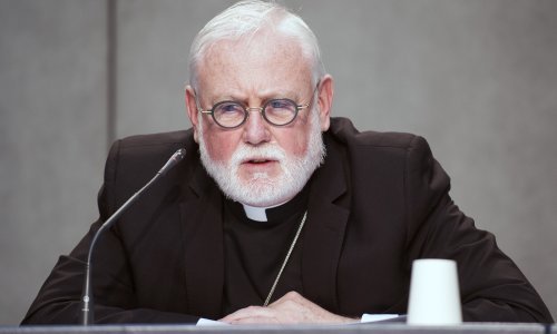 Vatikanski šef diplomacije: Papa nije bježao od teških stvari, kad se sjetim puta u Afriku...