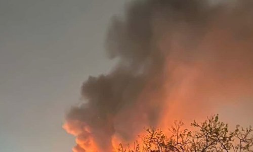 Požar u Beogradu: Munja udarila u objekt, vatra se vidi iz svih dijelova grada