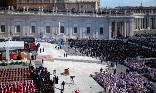 U BiH dan žalosti zbog smrti pape Franje, najviši dužnosnici u Vatikanu
