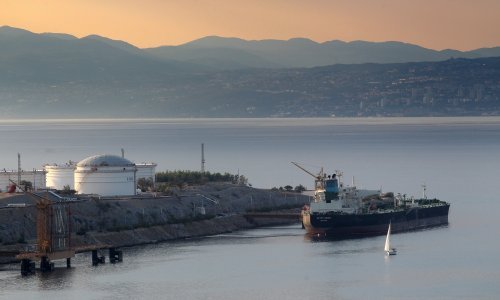 JANAF-u produljena licenca za transport nafte u Srbiju