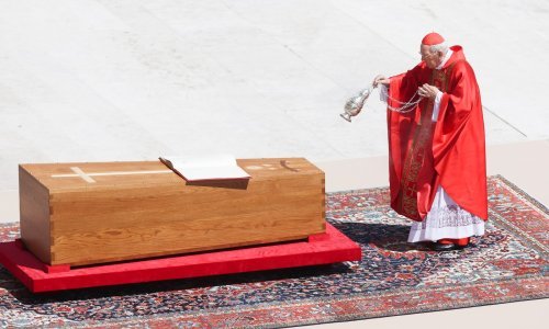 Završilo devet dana žalosti zbog smrti pape Franje, konklava počinje u srijedu