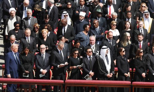 Svi i dalje bruje o rasporedu sjedenja na papinom sprovodu: Ogledalo svjetske moći i suptilna poruka