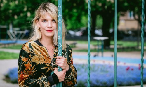 Anica Tomić: U vremenu kad svi govore, najradikalnije je znati tko si bez da pitaš AI