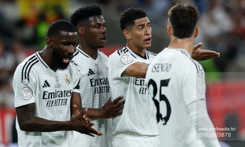 Nevjerojatna situacija u El Clasicu! Zvijezda Reala zaurlala na suigrače: 'Je li napokon bilo dosta?'