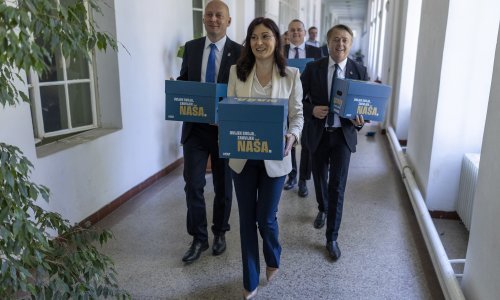 Nataša Tramišak predala više od 24.000 potpisa za kandidaturu za županicu