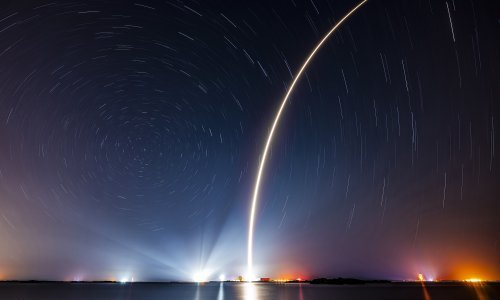 SpaceX obilježio 250. lansiranje Starlinka spektakularnom fotografijom