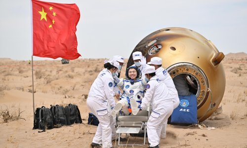 Kineski astronauti testirali cigle za gradnju baze na Mjesecu. Sletjeli nakon polugodišnje misije