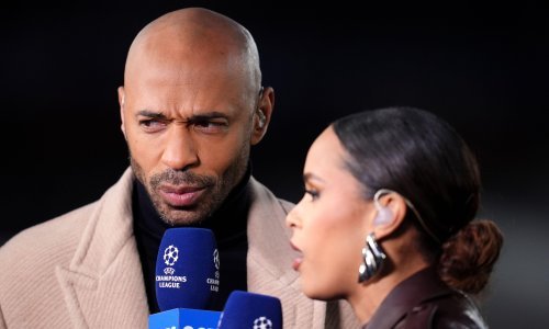 Nakon sinoćnjeg spektakla u Barceloni, Thierry Henry žali za kutnim pravilom kojeg je UEFA ukinula