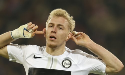 Napadač koji je mogao igrati za BiH sad je u borbi za Zlatnu kopačku, iza njega je Haaland