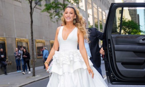 Kakva haljina! Blake Lively stvorila pomutnju u predivnom modelu