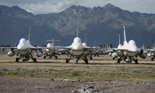 SAD uzima svoje avione F-16 s 'groblja' i šalje ih u Ukrajinu, evo čemu će služiti