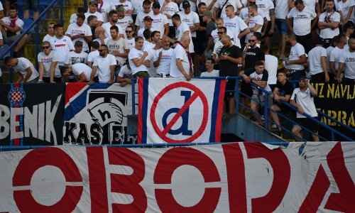 Pogledajte poruku kojom Hajdukovi navijači dočekuju goste iz Zagreba
