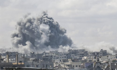 Izrael nastavlja napade: U Gazi poginulo 16 osoba, među njima i troje djece