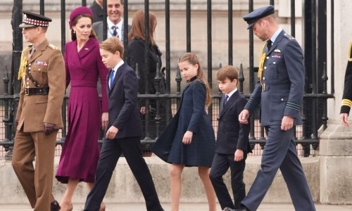 Svi u istom tonu: Princeza Charlotte i prinčevi George i Louis uskladili su se za posebnu prigodu