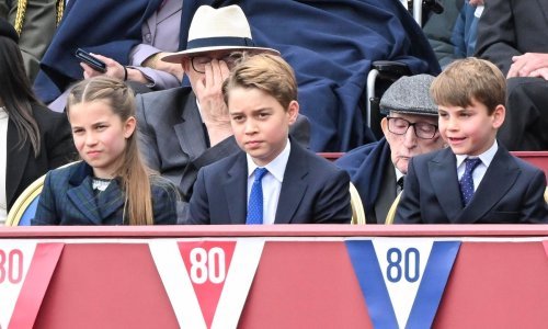 Princ Louis nadmašio je sam sebe: Ovo što je napravio bratu Georgeu nasmijalo je sve