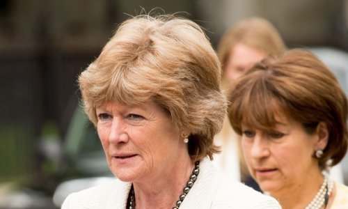 Zanimljiva gošća: Sestra princeze Diane i bivša djevojka kralja Charlesa sjedila uz Camillu