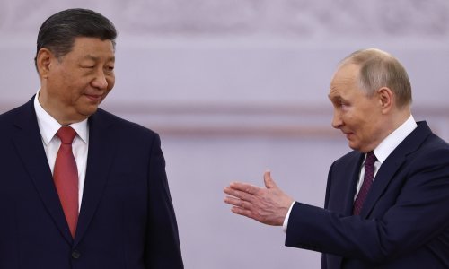 Na crvenom tepihu sastali se Putin i Xi Jinping. Tepali si 'dragi, prijatelju'