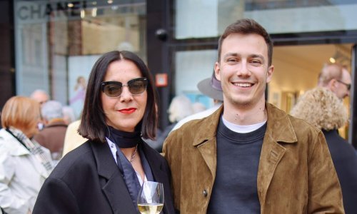 Zgodni sin Daniele Trbović 'uhvaćen' u izlasku i to u posebnom društvu