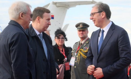 Vučić doživio novu blamažu u Rusiji, evo tko ga je dočekao na aerodromu