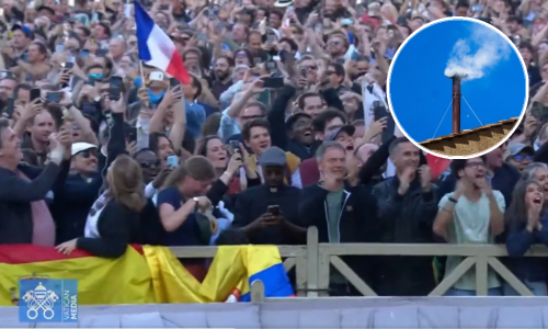 Oduševljenje u Vatikanu: Pogledajte reakciju vjernika kad je pušten bijeli dim