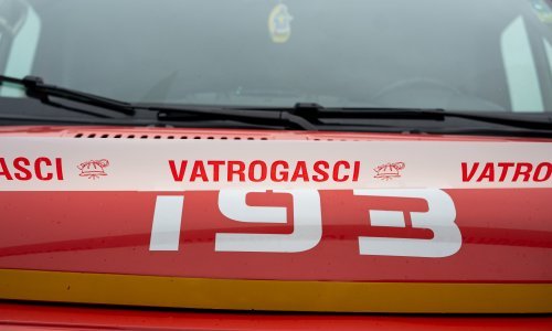 Požar u zatvoru u Remetincu. Vatrogasci morali razvaliti vrata