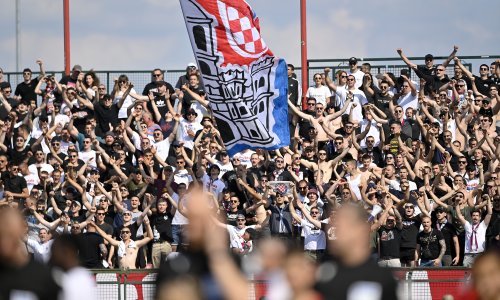 Pogledajte kako u Gorici Torcida pjeva 'Srami se, Hajduče'