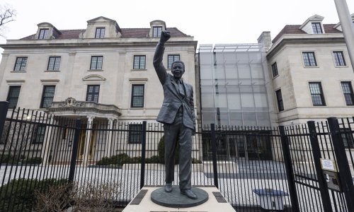 Prvi bijeli Južnoafrikanci koje Trump želi udomiti krenuli prema SAD-u