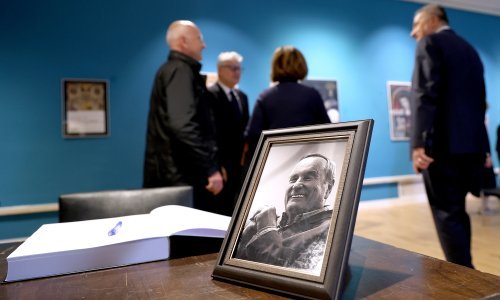 Komemoracija Miljenka Domijana: 'On je za mene bio čovjek, putnik, nezaustavljiv'