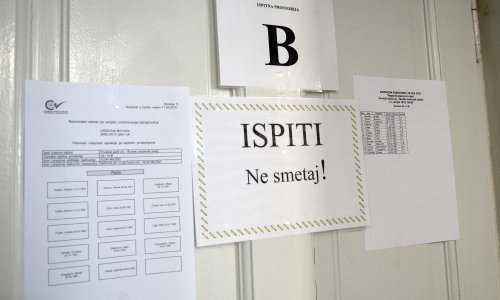 Državna matura iz hrvatskog jezika odgođena zbog propusta u Splitu