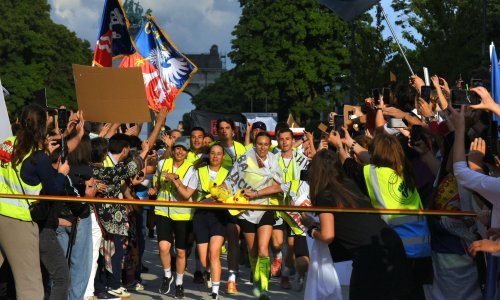 Srpski studenti stigli u Bruxelles: Dočekani ovacijama, evo što slijedi