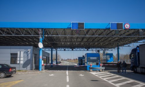 Carinici spriječili vozača kamiona u krijumčarenju cigareta, oduzeli mu i kamion